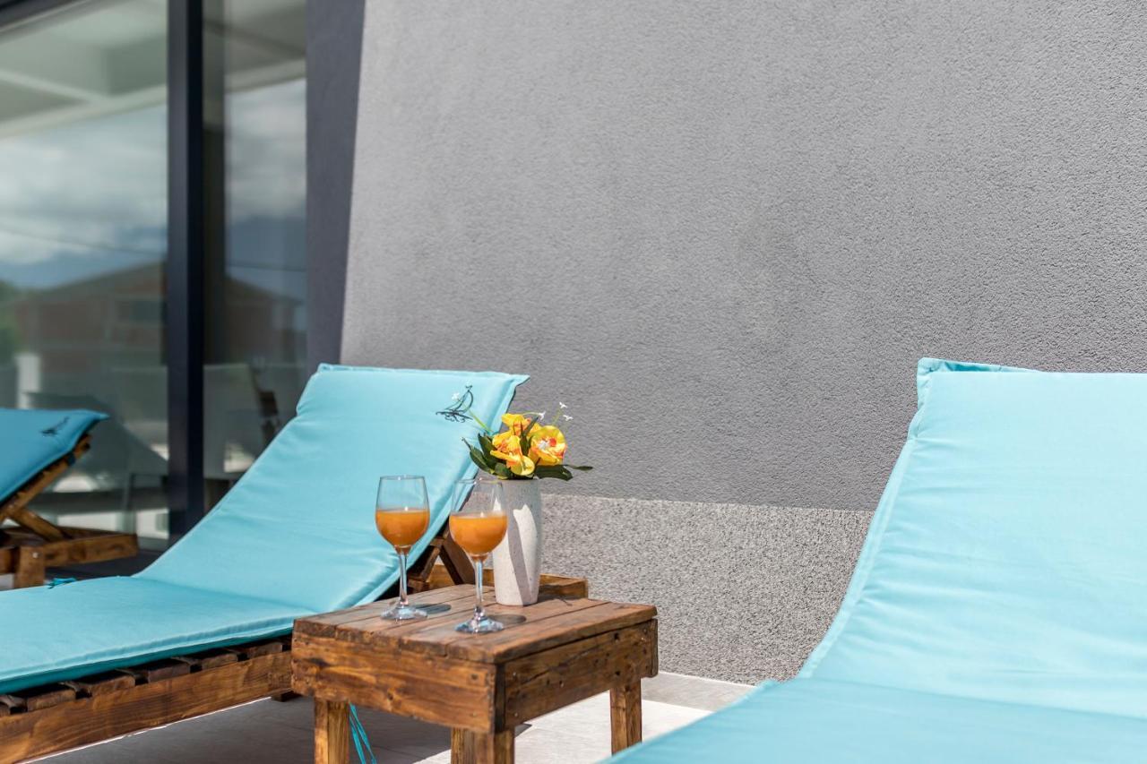 Luxury Villa La Nonna Ana - Heated Pool, Sea View, Near Split Kastela Luaran gambar