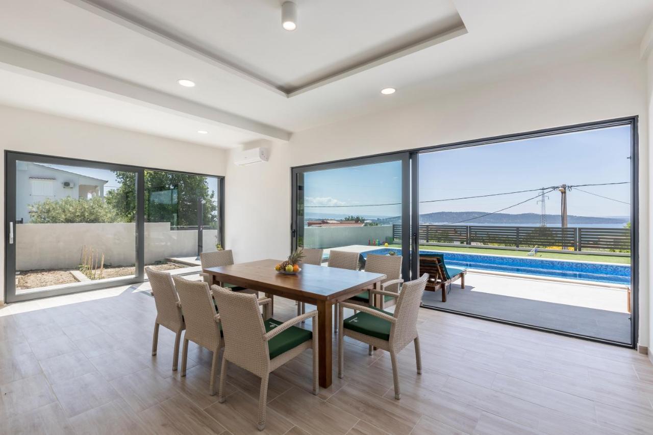 Luxury Villa La Nonna Ana - Heated Pool, Sea View, Near Split Kastela Luaran gambar