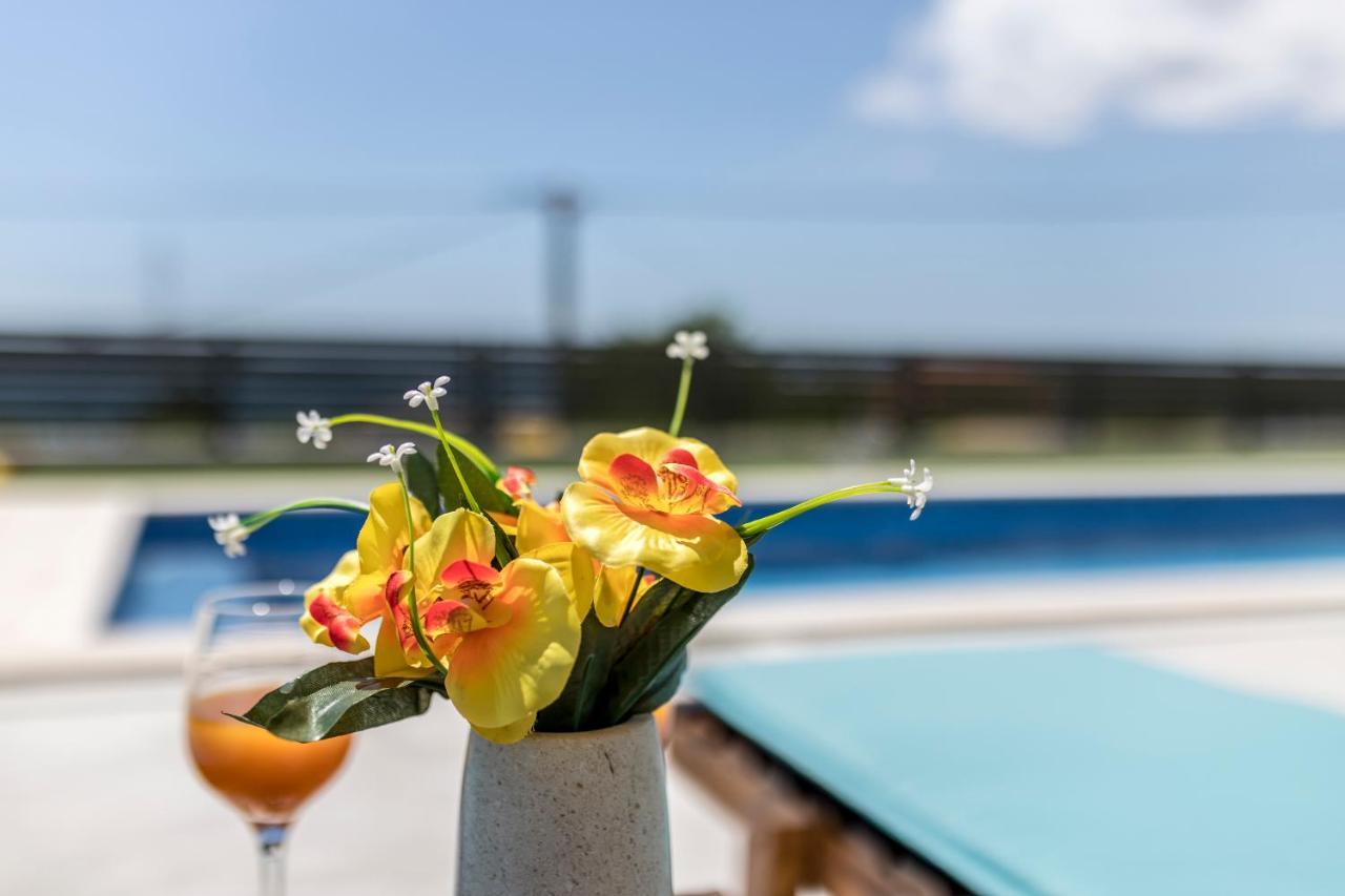 Luxury Villa La Nonna Ana - Heated Pool, Sea View, Near Split Kastela Luaran gambar