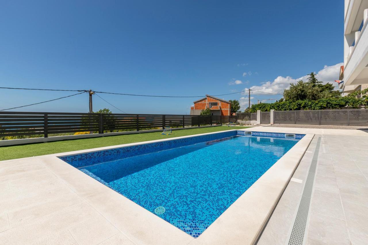 Luxury Villa La Nonna Ana - Heated Pool, Sea View, Near Split Kastela Luaran gambar