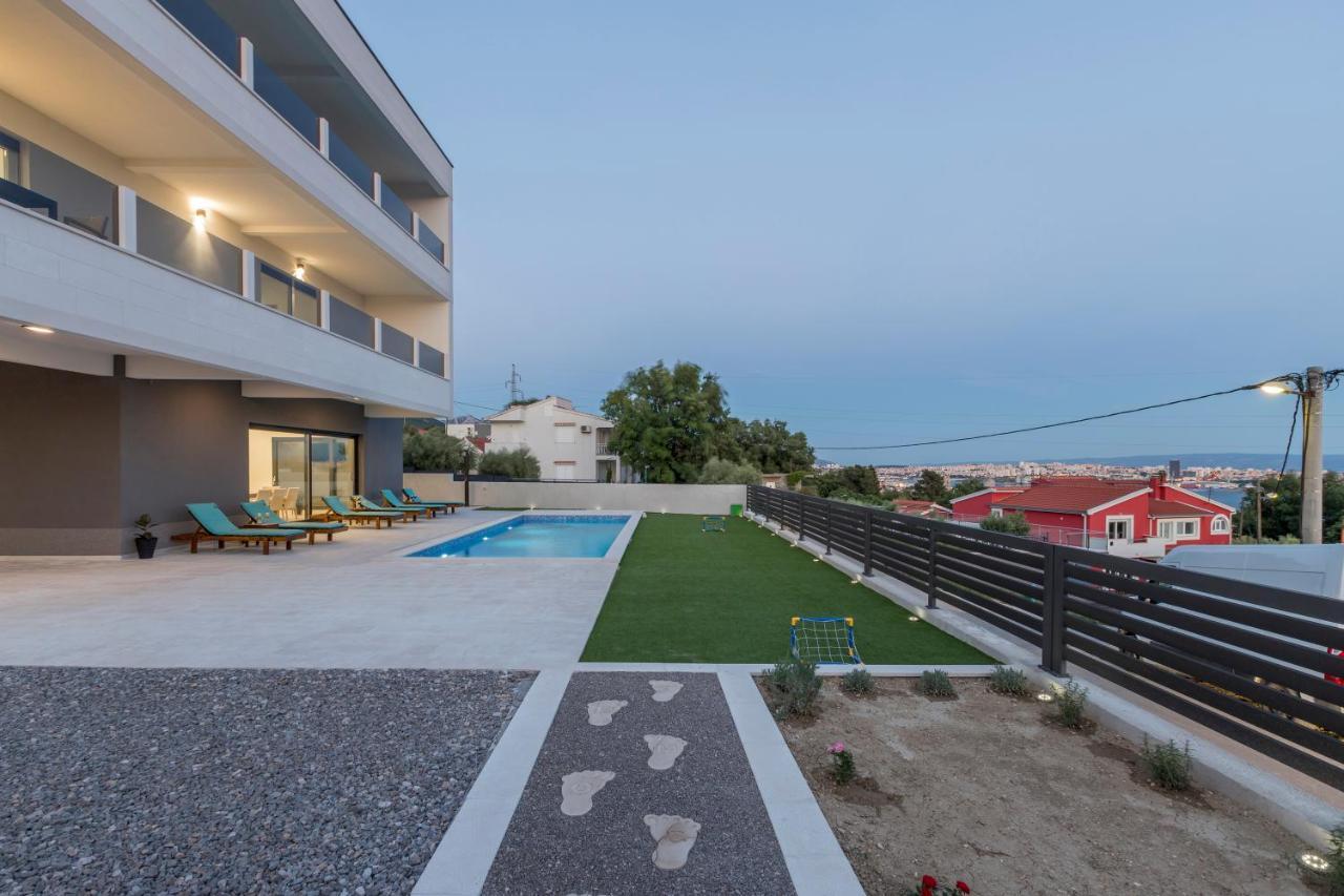 Luxury Villa La Nonna Ana - Heated Pool, Sea View, Near Split Kastela Luaran gambar