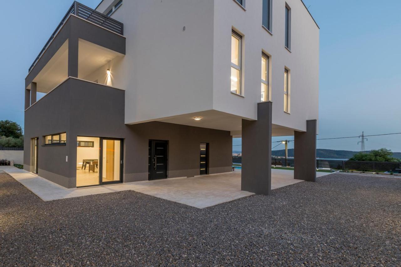 Luxury Villa La Nonna Ana - Heated Pool, Sea View, Near Split Kastela Luaran gambar